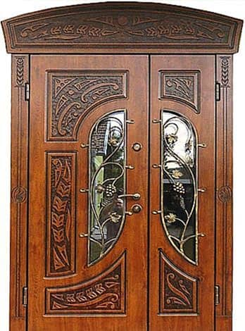 Арочная парадная дверь с ковкой и зеркалом MV-4